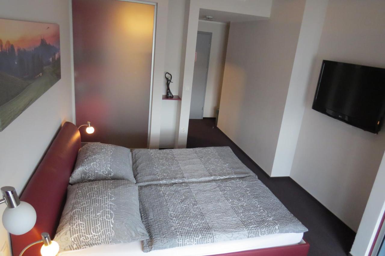 Siker Hotel